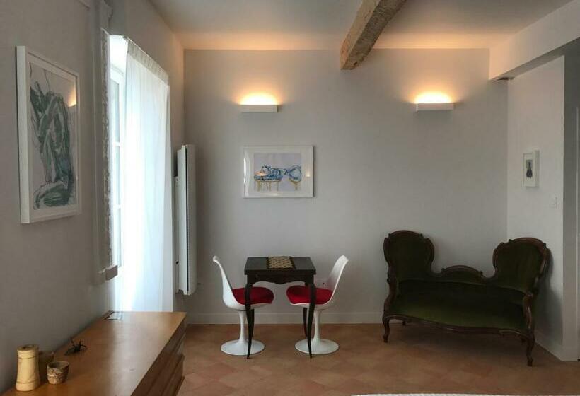 Стандартный Номер Кровать Кинг, B&b Le Chat Qui Dort