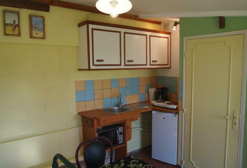 Дом 1 Спальня, Chambres Et Tables D Hôtes à L Auberge Touristique