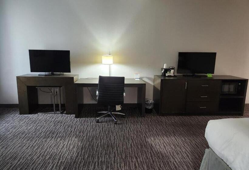 Номер Deluxe Адаптированный для Инвалидов, La Quinta By Wyndham Dallas Grand Prairie North