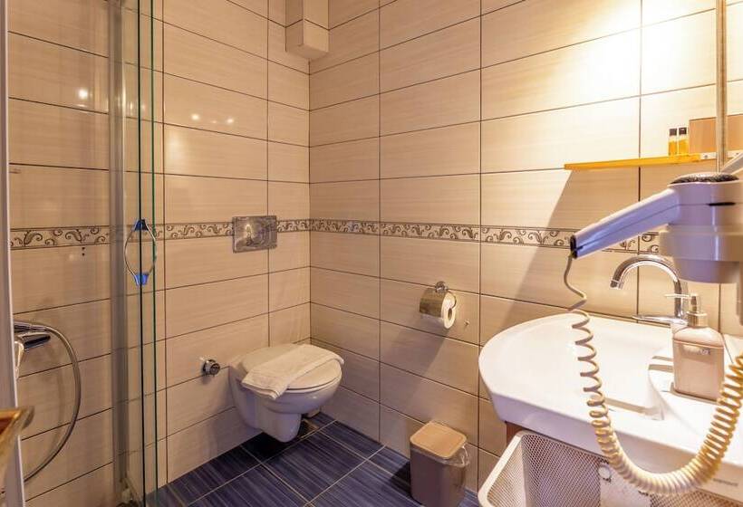 اتاق لوکس, Nest Gunay Otel