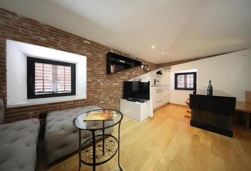 Студия Superior, Central Apartments Integrated