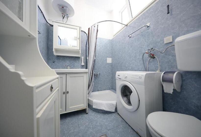 Апартаменты 1 Спальня, Central Apartments Integrated