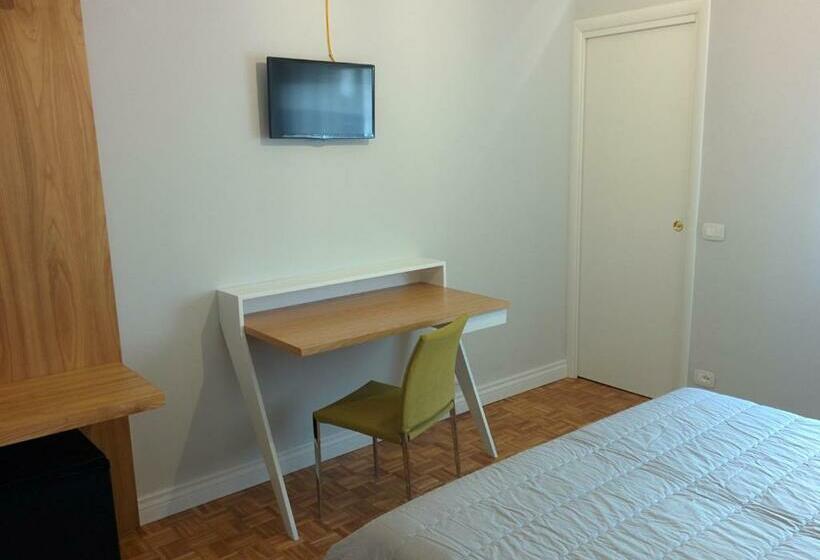 Quarto Estandar, Ciauru Design B&b