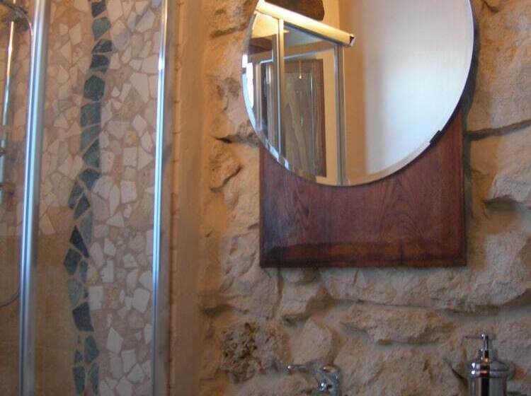带阳台的三人标准间, Agriturismo Borgo San Martino