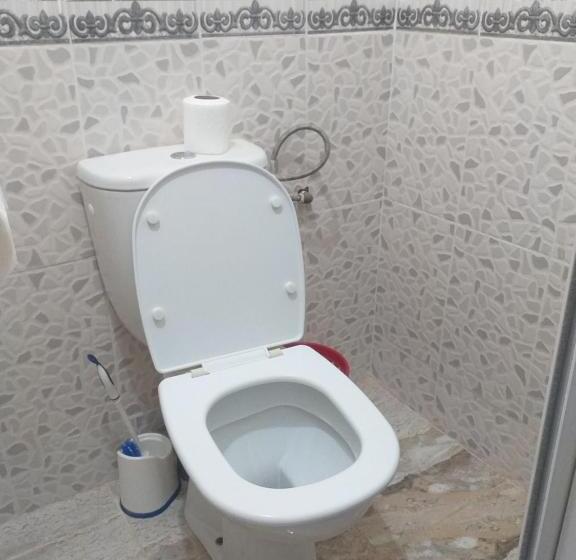 Chambre Triple Standard, Kasbah Hotel Camping Jurassique