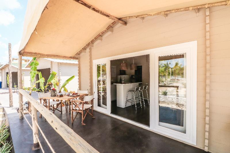 דירת חדר נוף לבריכה, Mwezi Boutique Resort