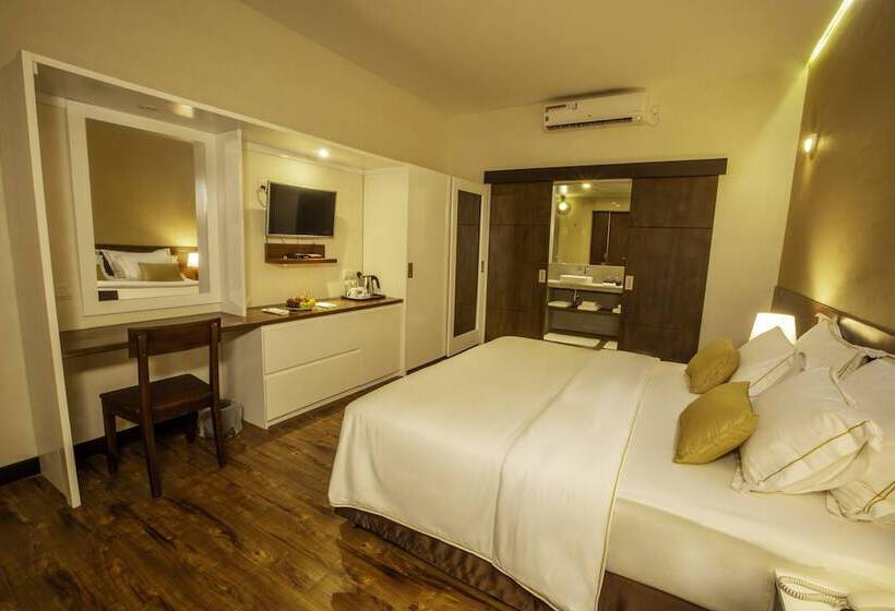 Номер Deluxe Кровать Кинг, Sevana City