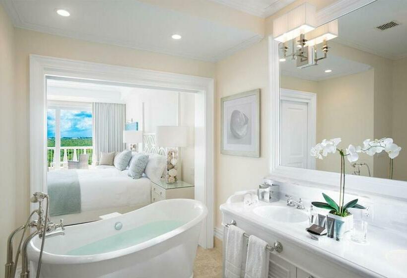 Deluxe Suite Sea View, The Shore Club Turks & Caicos