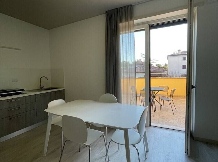 آپارتمان 1 خوابه, Urban Homy Gorizia