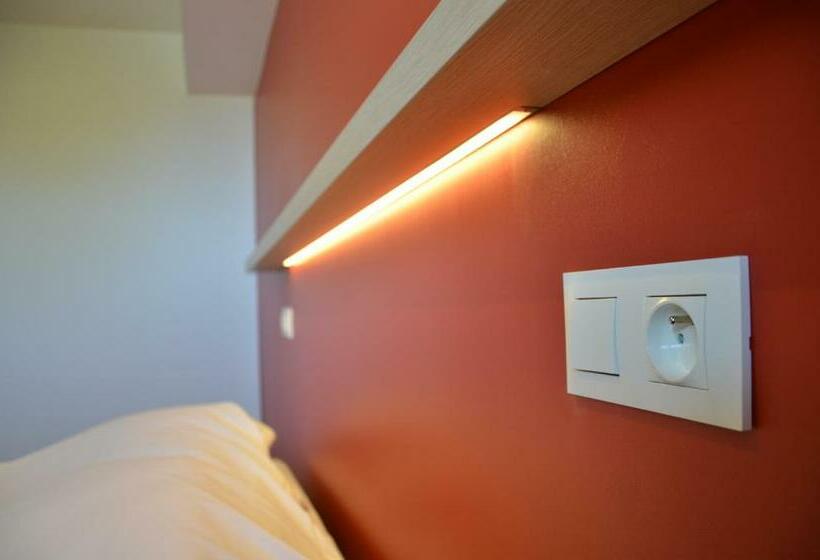 Номер Стандарт, Eklo Hotels Le Mans