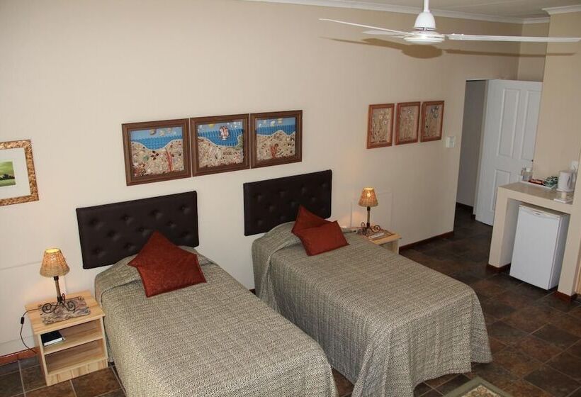 Номер Стандарт Трехместный, Marina Martinique B&b