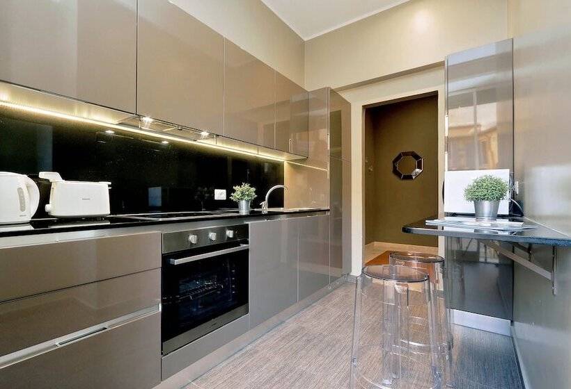 آپارتمان 2 خوابه با بالکن, Monti Apartments   My Extra Home