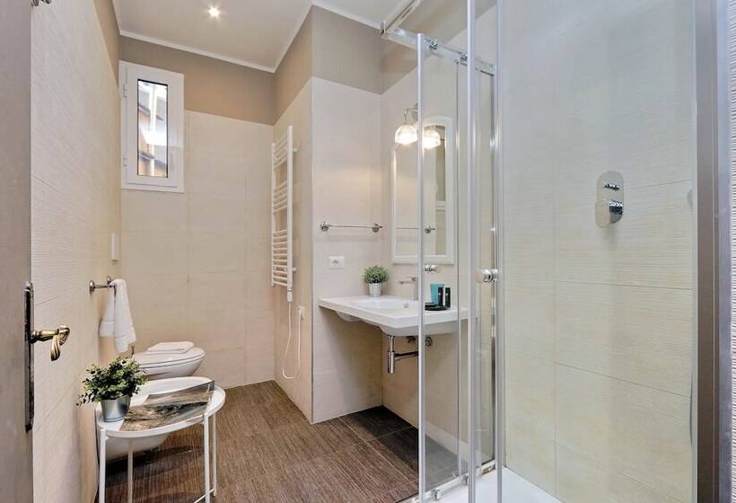 آپارتمان 2 خوابه با بالکن, Monti Apartments   My Extra Home