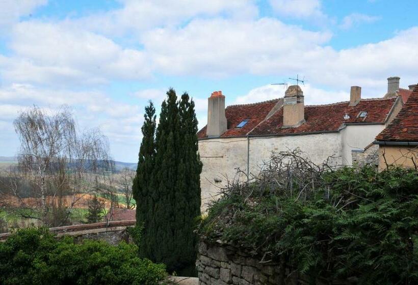 Номер Стандарт, Les Glycines Vézelay