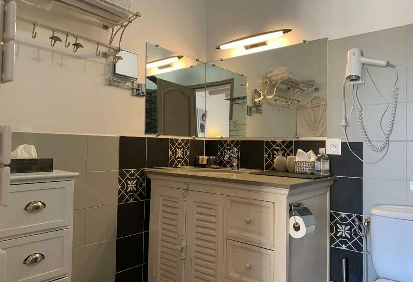 Номер Стандарт, Le Noyer Résidence B&b