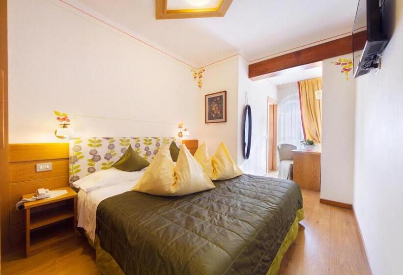 Номер Economy, Alpotel Dolomiten