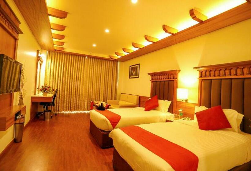 Номер Стандарт, Sivaraj Inn Salem