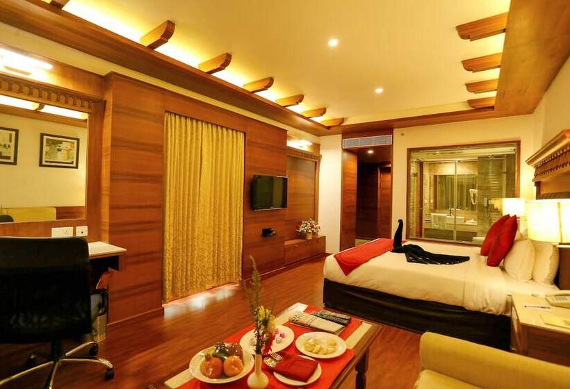 Номер Стандарт, Sivaraj Inn Salem