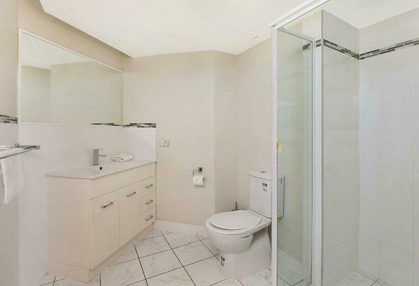 Апартаменты 2 Спальни, Palmerston Tower On Southport Broadwater