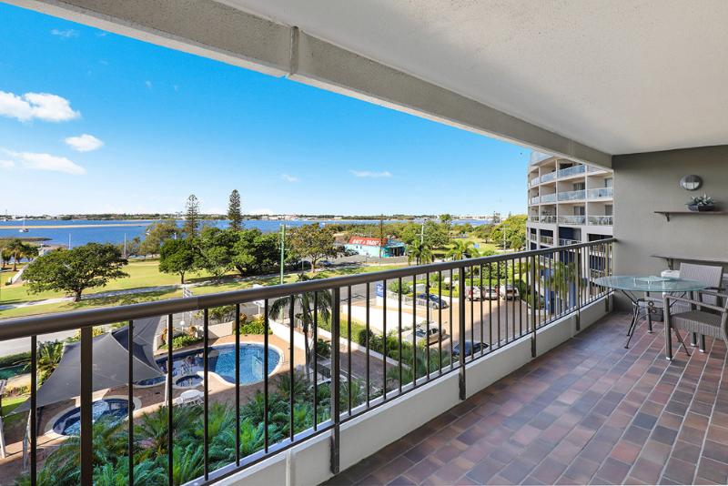 Апартаменты 1 Спальня, Palmerston Tower On Southport Broadwater