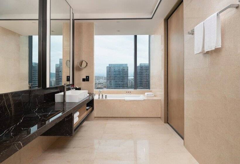 Номер Deluxe, Hyatt Regency Fuzhou Cangshan