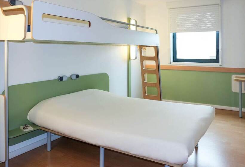 اتاق استاندارد سه نفره, Ibis Budget Castelnaudary  A61