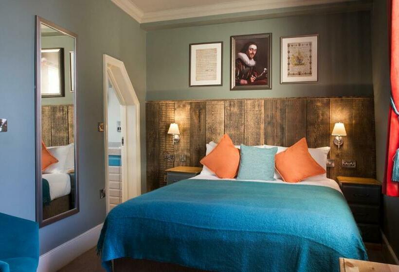 Номер Superior, The Ostrich Inn Colnbrook London Heathrow