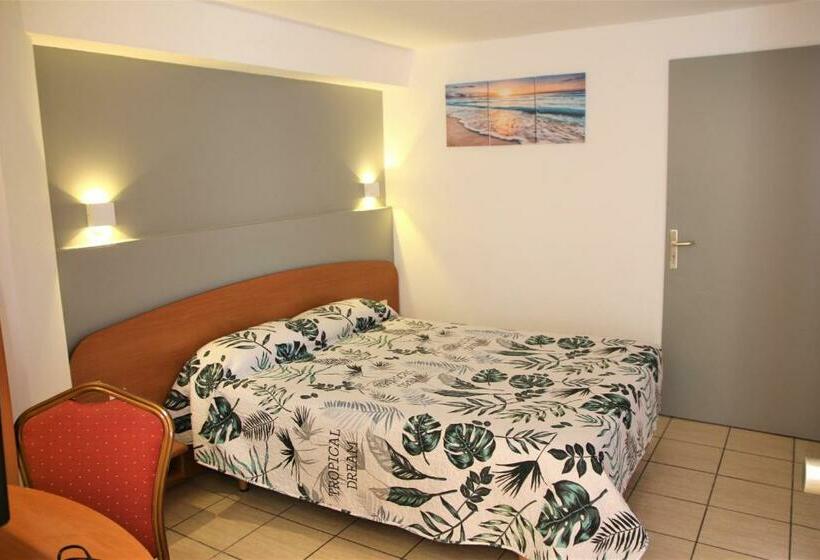 Номер Deluxe, Confort Hôtel