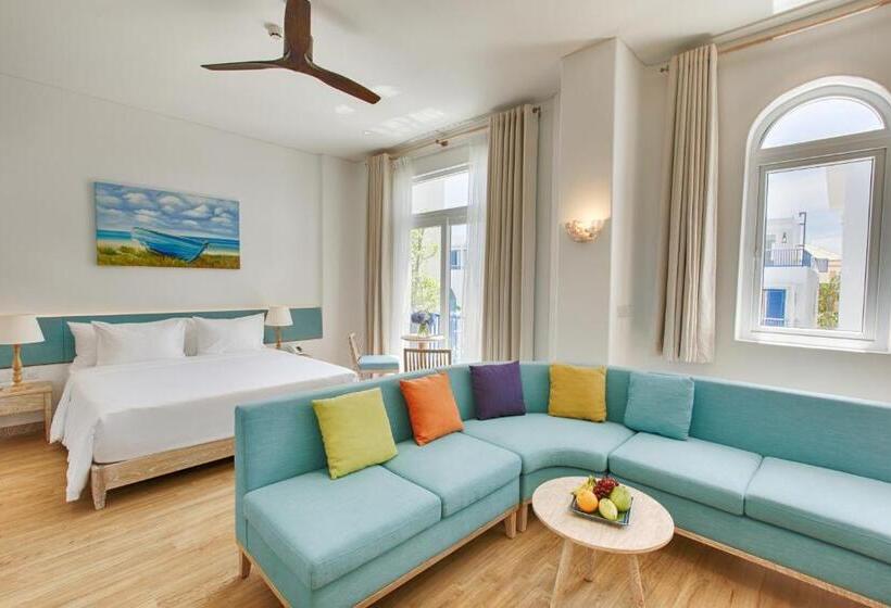 سوییت با چشم‌انداز استخر, Risemount Premier Resort Danang
