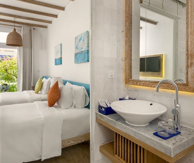 اتاق لوکس با چشم‌انداز شهر, Risemount Premier Resort Danang