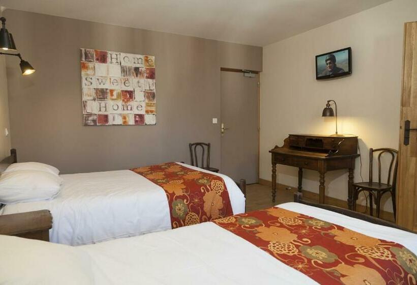 Трехместный Номер Deluxe, Des Alpes