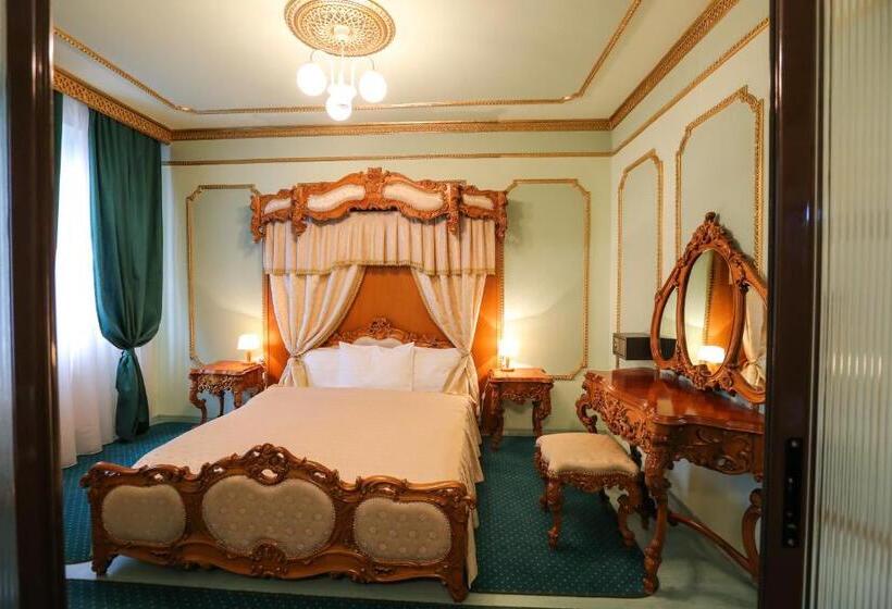 سوییت, Kreta