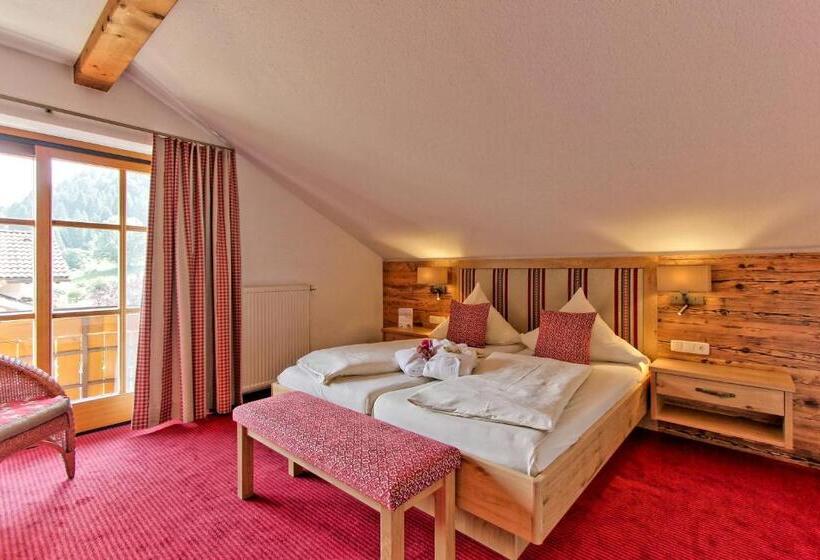Люкс 2 Спальни, Landhotel Berghof