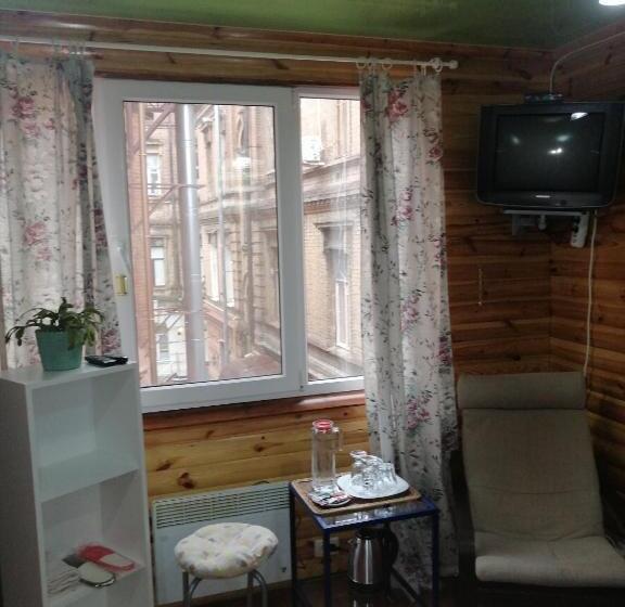 חדר בסיסי, Yellow Unlimited Hotel 4