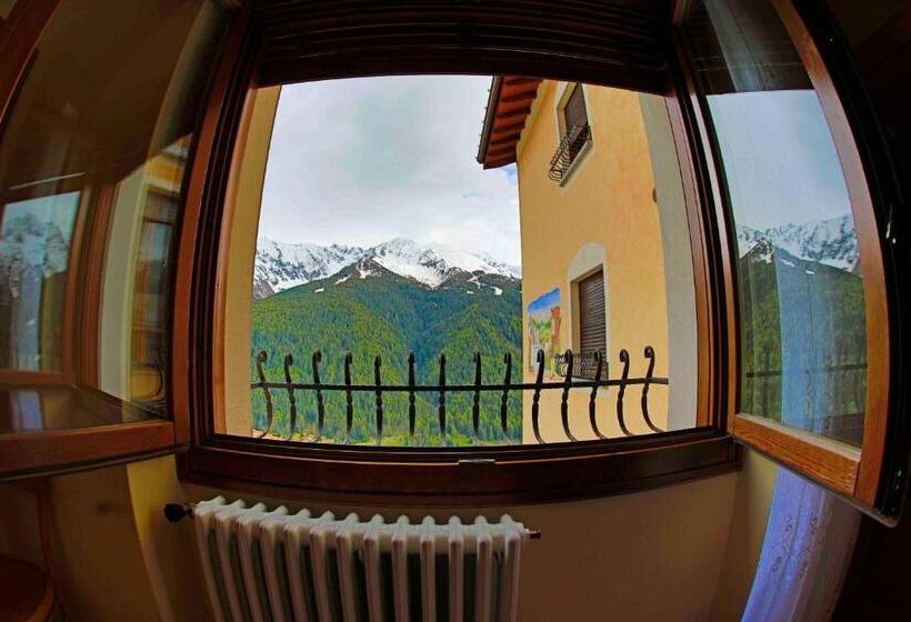 标准单人间, Albergo Eden