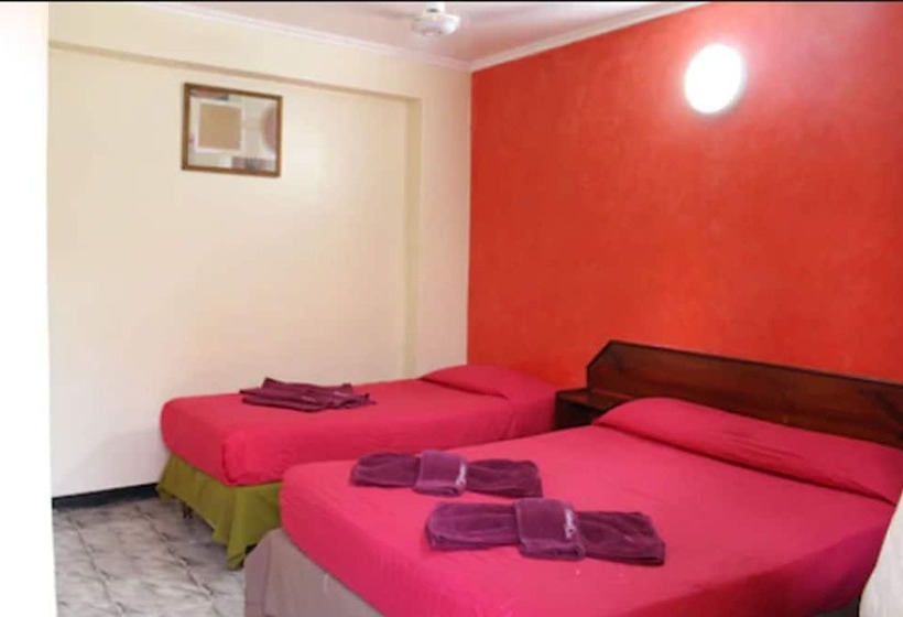 Номер Стандарт Трехместный, Hostel & Posada Noelia