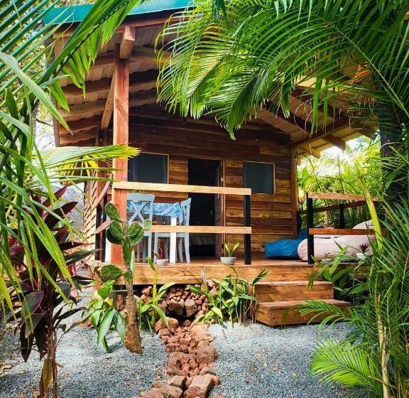 샬레, Glamping Hotel Flor Y Bambu