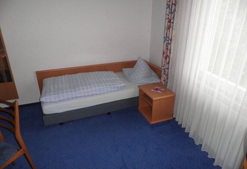 Quarto Estandar Individual, Haarener Hof