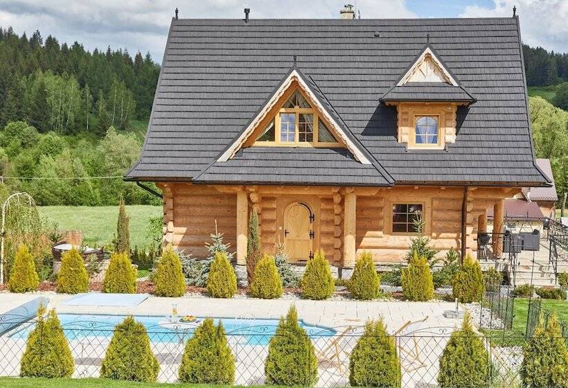 Дом 1 Спальня, Osada Maruszyna