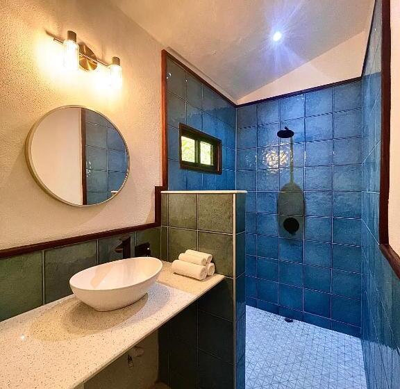 Apartamento 1 Dormitório Vista Piscina, Rio Lindo