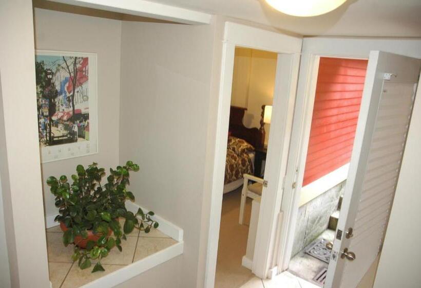 ファミリールーム, Douglas Guest House