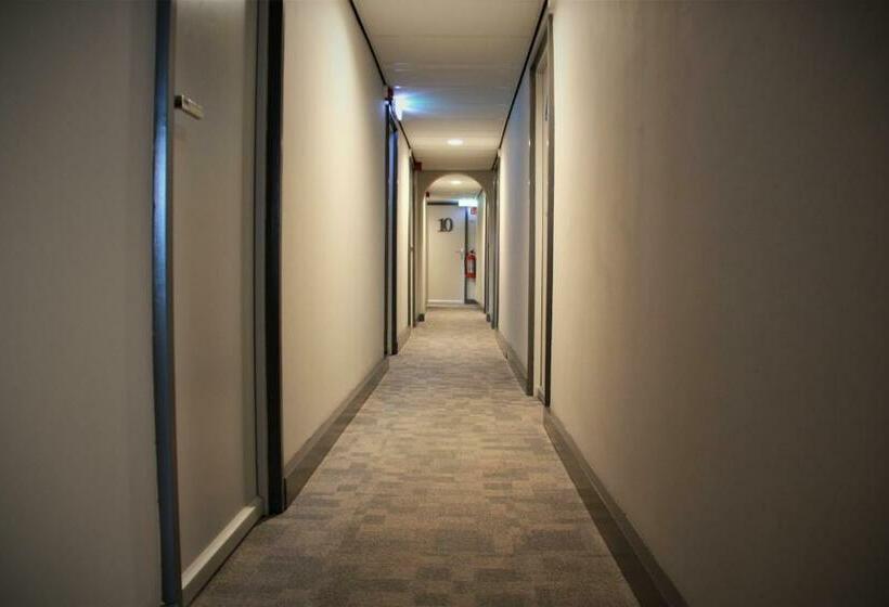 Номер Стандарт, Stadshotel Rijssen