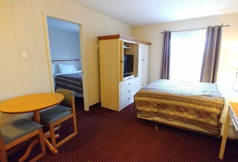 家庭间, Sand Castle Suites Motel