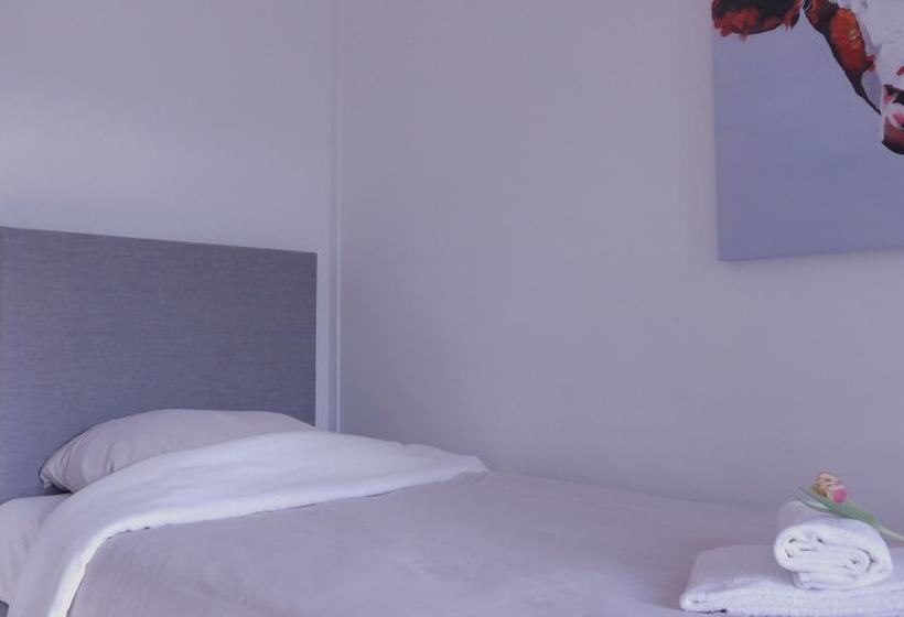 اتاق استاندارد یک نفره, Stadshotel Rijssen