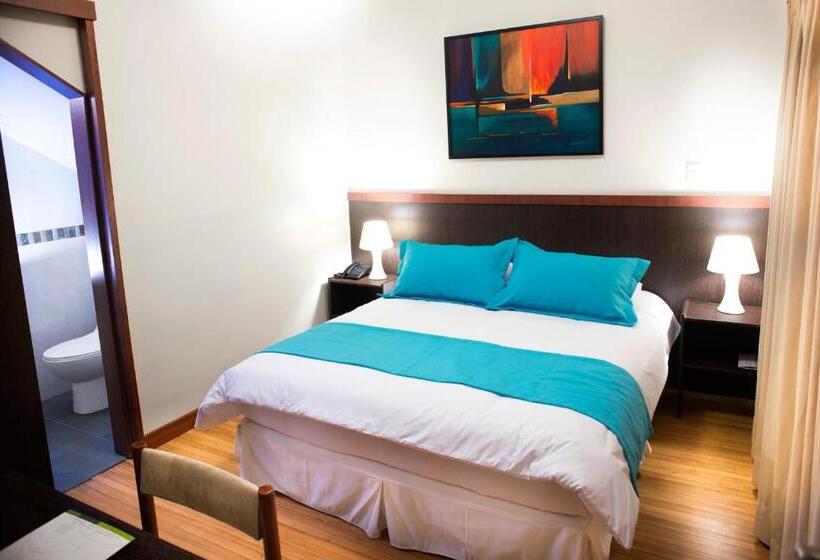 Четырехместный Номер Стандарт, Hostal Casa De Lidice