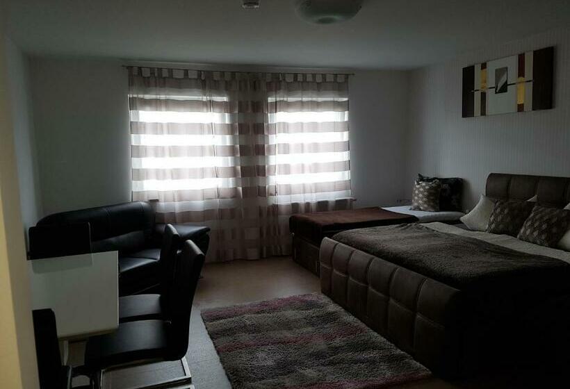 Семейный Номер, Aparthotel Magnolia