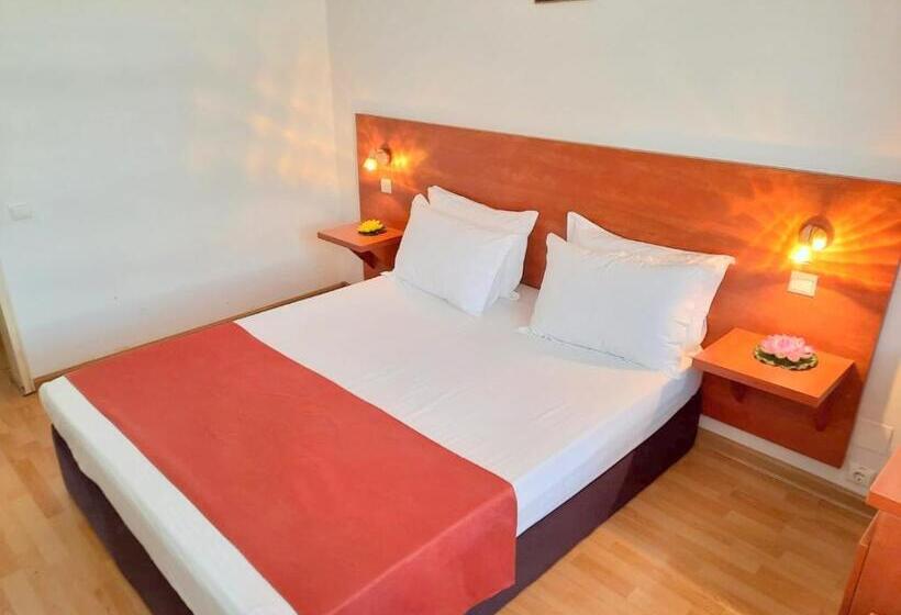 이코노미 룸, Tomis Hotel Neptun