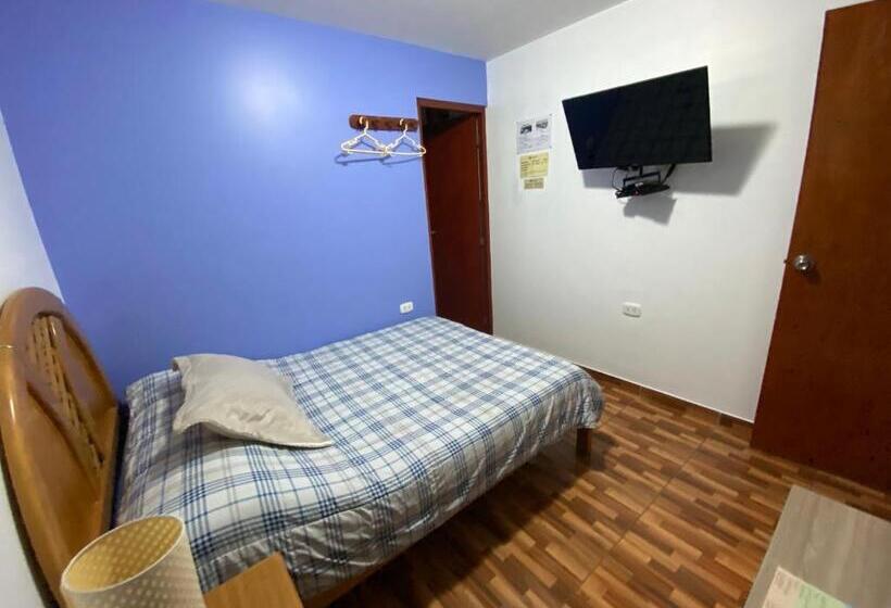 Quarto Estandar, Atenas Backpacker Hospedaje