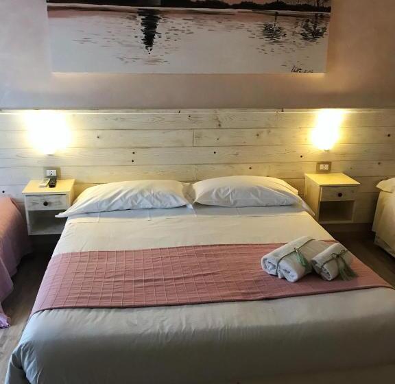 Номер Стандарт Трехместный, Fiumicino Airport B&b Deluxe