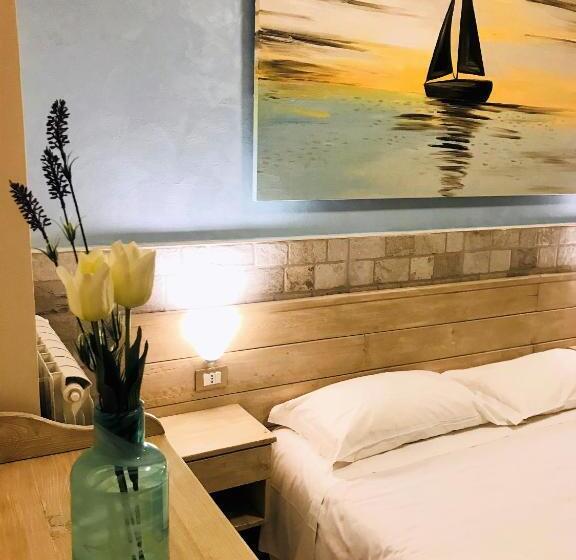 Четырехместный Номер Стандарт, Fiumicino Airport B&b Deluxe